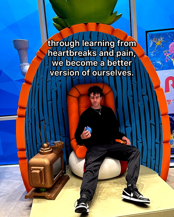 Archived image from @wenevergetyounger on Instagram