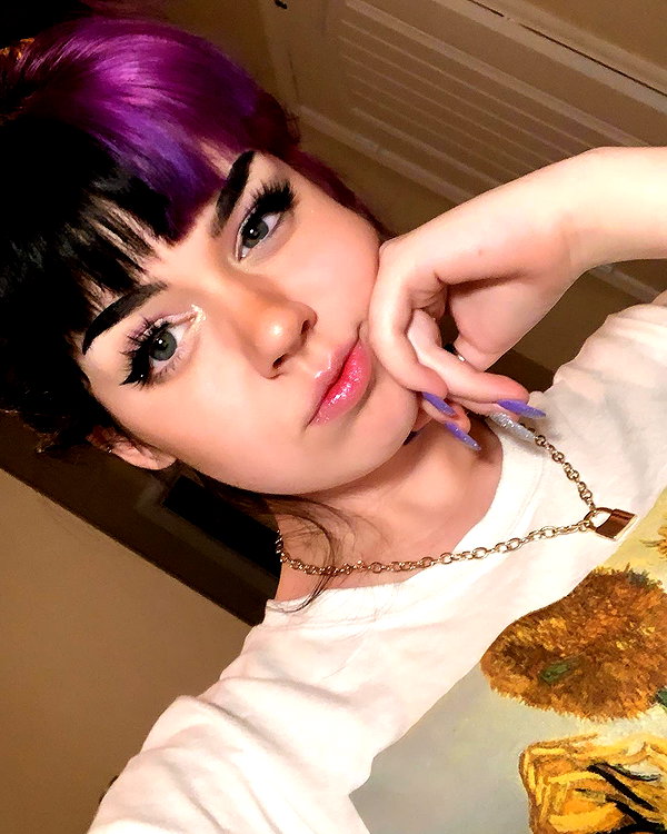 yeahimcaroline instagram image archive image