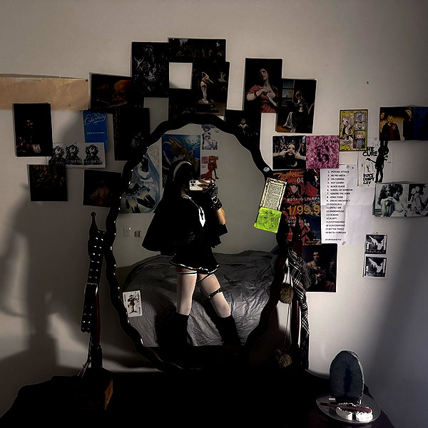 silkfangss instagram image archive image
