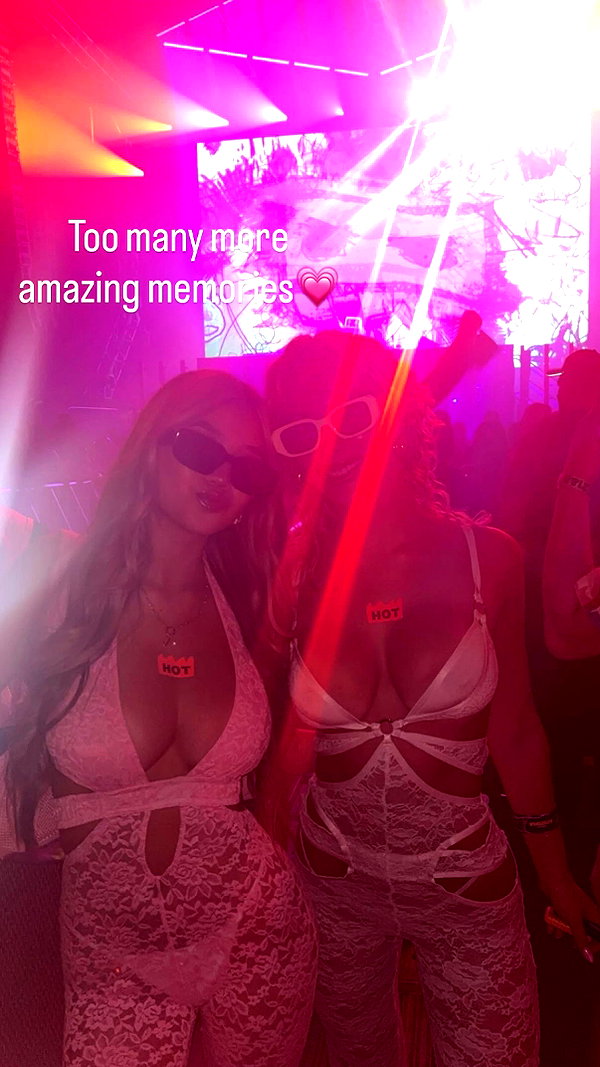 alyssa.lukens instagram image archive image