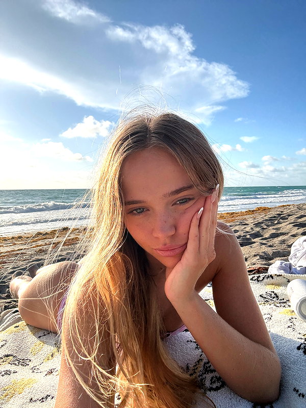 kyla.doddsss instagram image archive image