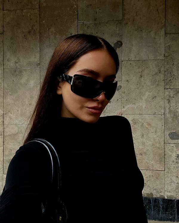 veroni22ka instagram image archive image
