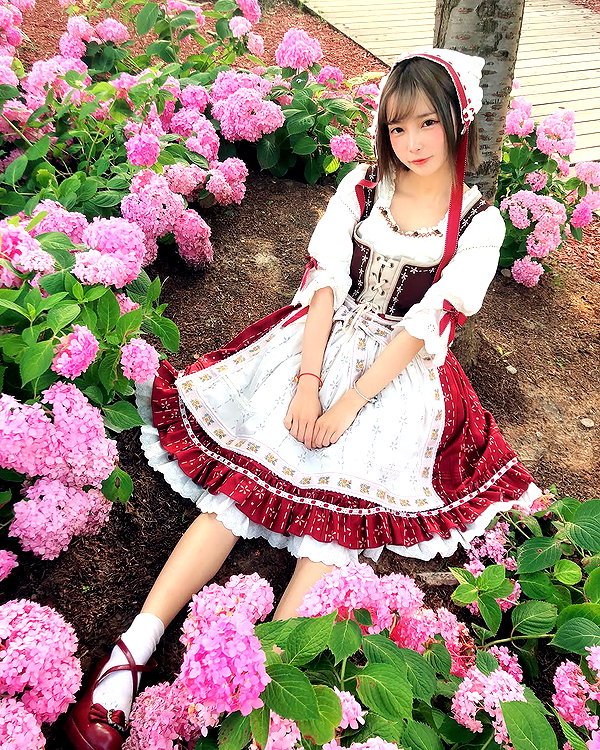 erokochiba instagram image archive image