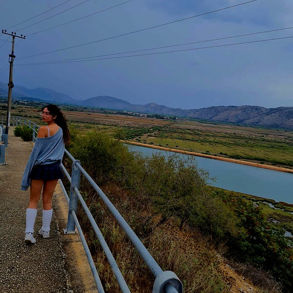 __yaheli_ instagram image archive image