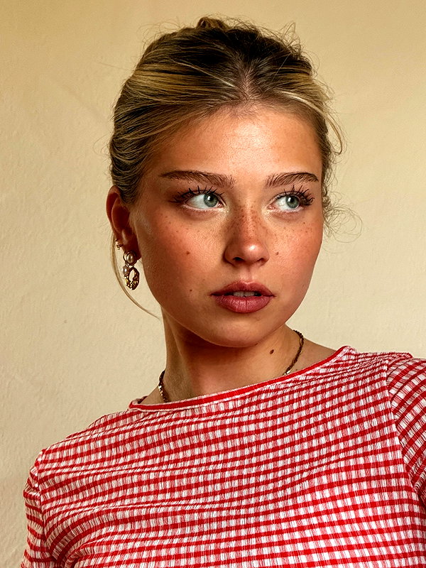 danamrts instagram image archive image