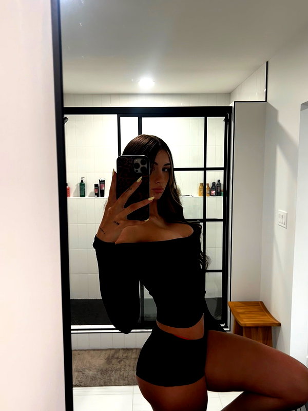 urfavbellaspam instagram image archive image