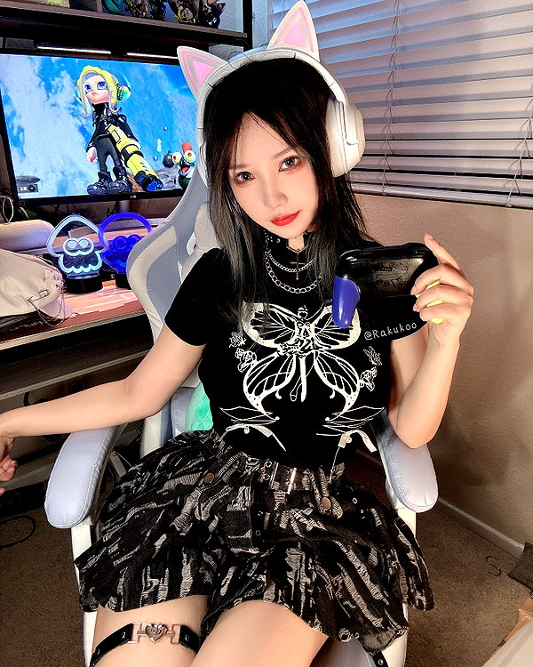 rakukoo instagram image archive image