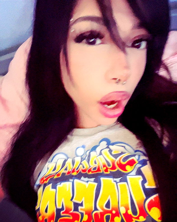 twodollie instagram image archive image