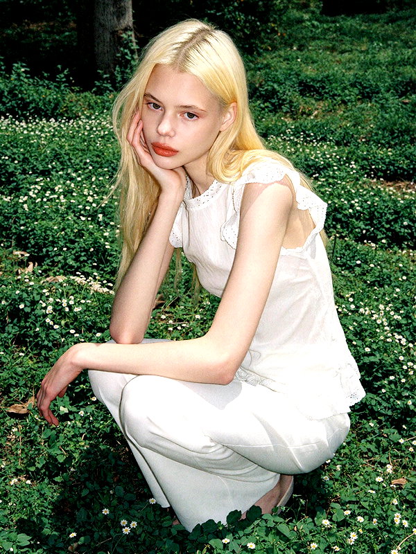 alisen.mari instagram image archive image