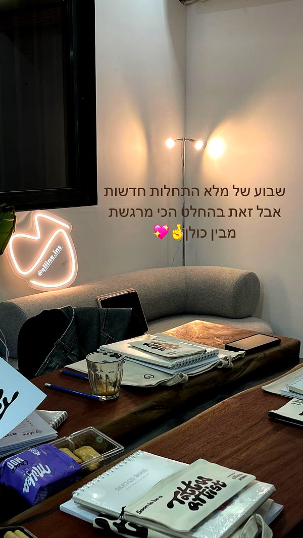 v.e.r.o._.n.i.c.a instagram image archive image