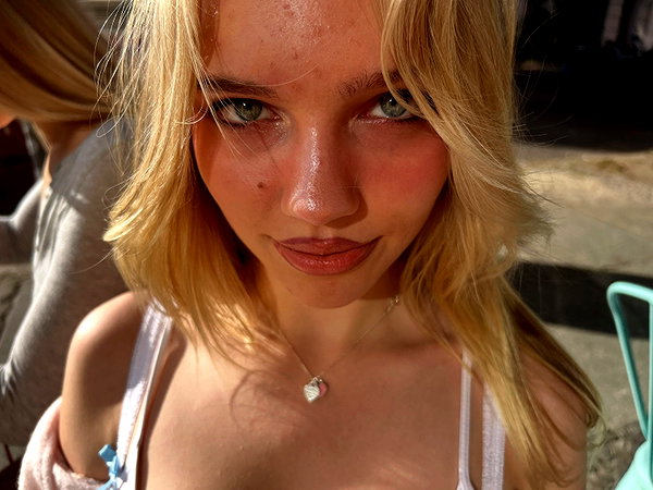 leni.bahr instagram image archive image
