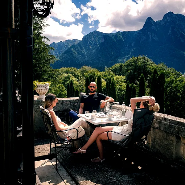 tateauraa tateauraa archive image