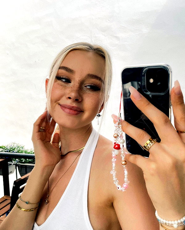 lilih instagram image archive image