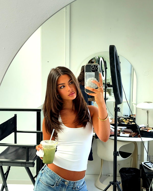 oliviaphillipps instagram image archive image