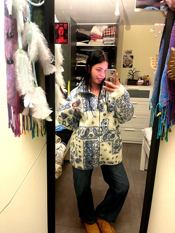 _b__eva__ instagram image archive image