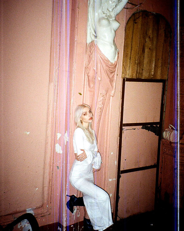 anya4everr instagram image archive image