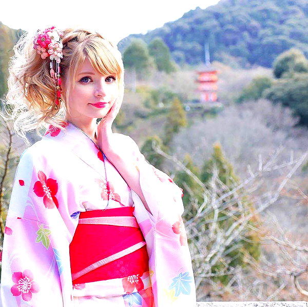 peachmilky_ instagram image archive image