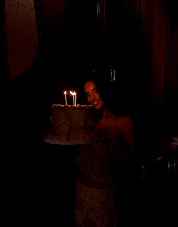 zoeliss instagram image archive image