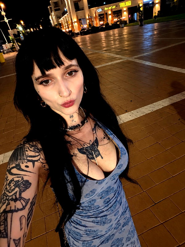 strawberryshanz instagram image archive image
