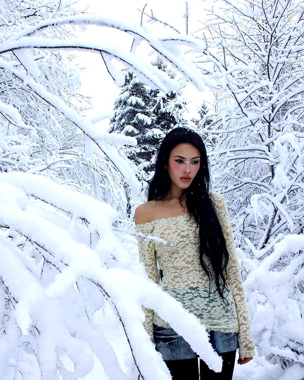 leonanaomii instagram image archive image