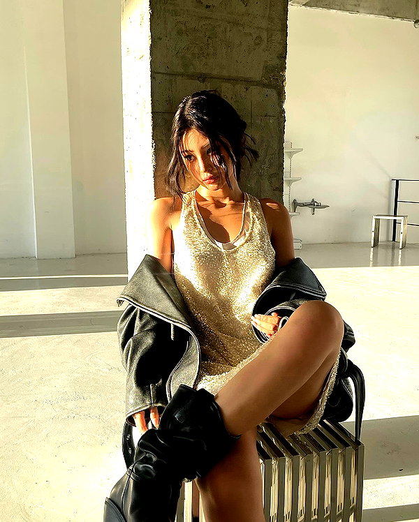 ll.lu1s instagram image archive image
