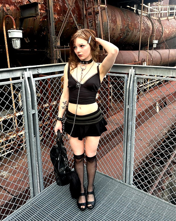 ash.onme instagram image archive image