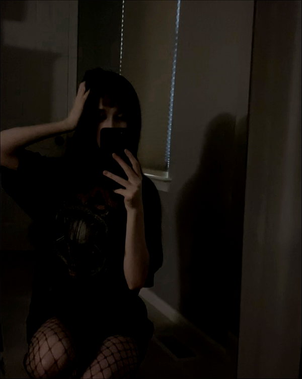 emeurie instagram image archive image