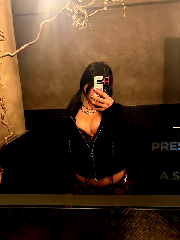hellokittyangel666 instagram image archive image
