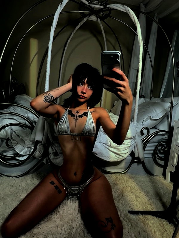 Archived image from @deadangelfiles on Instagram