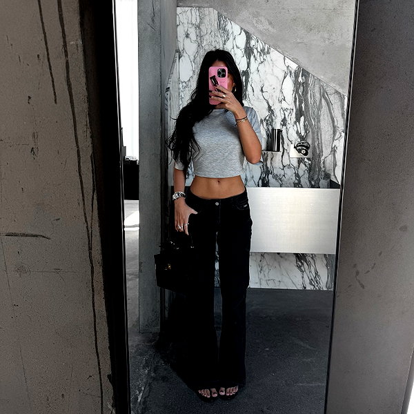 zoeliss instagram image archive image