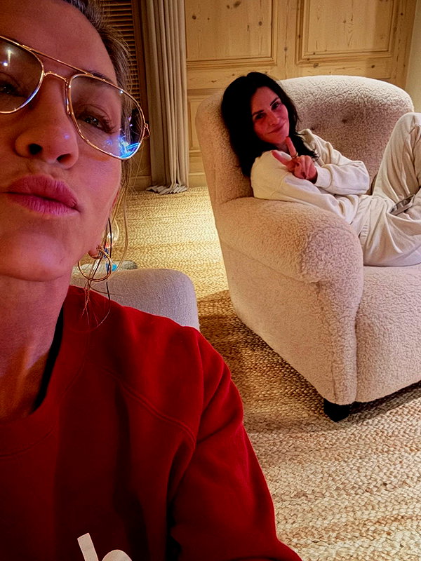 jenniferaniston instagram image archive image