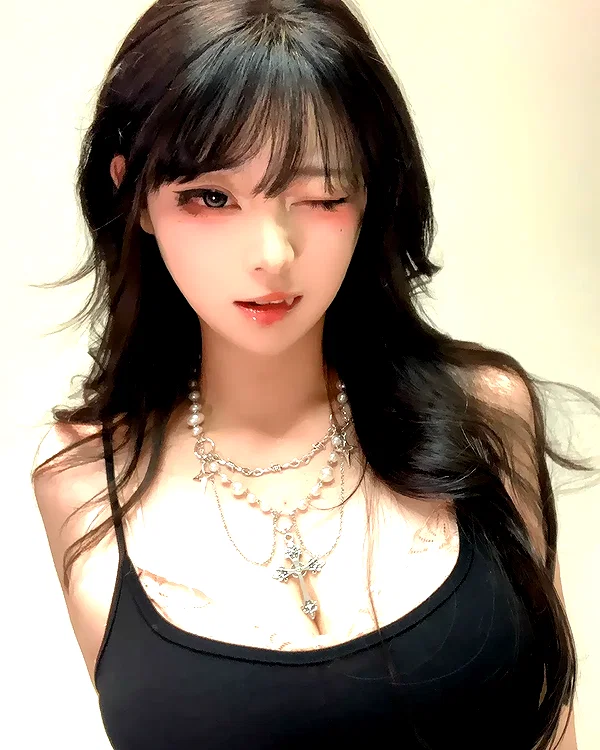 yingyinng_ instagram image archive image