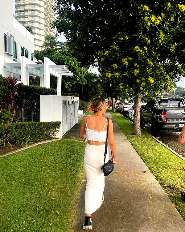 oliviaphillipps instagram image archive image