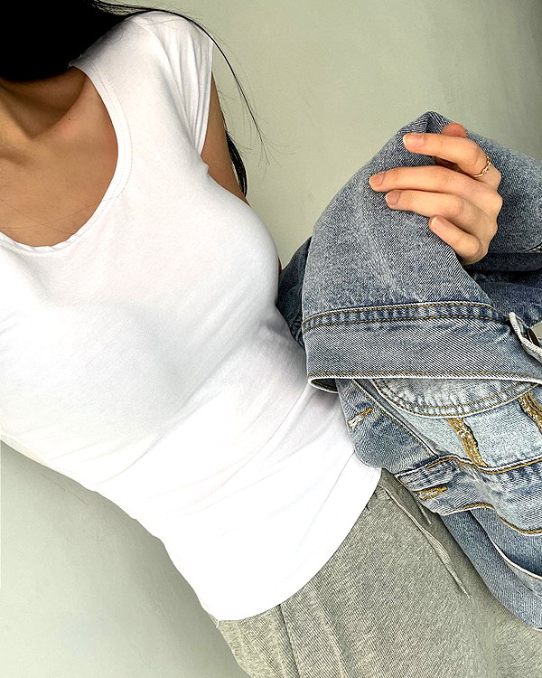 daxbin instagram image archive image