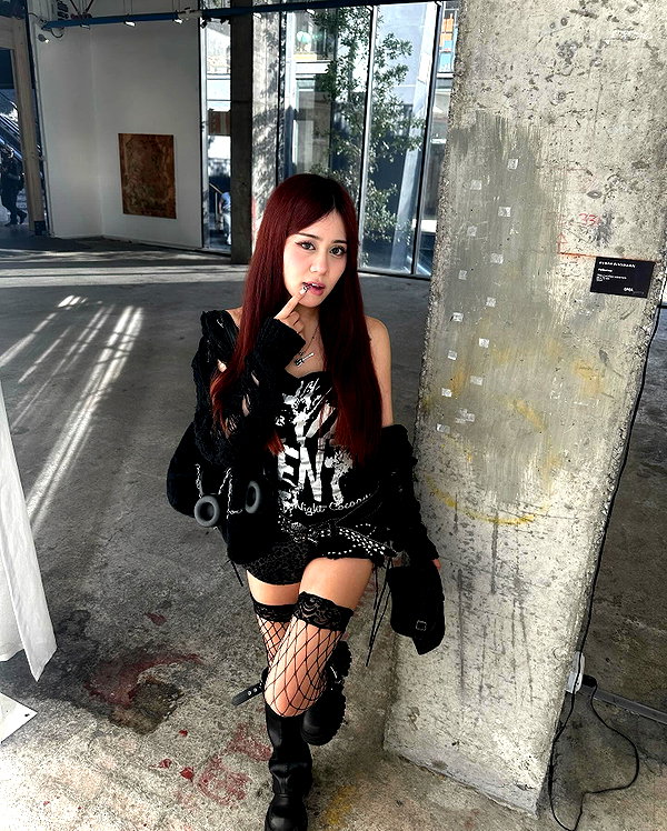 is2tian instagram image archive image