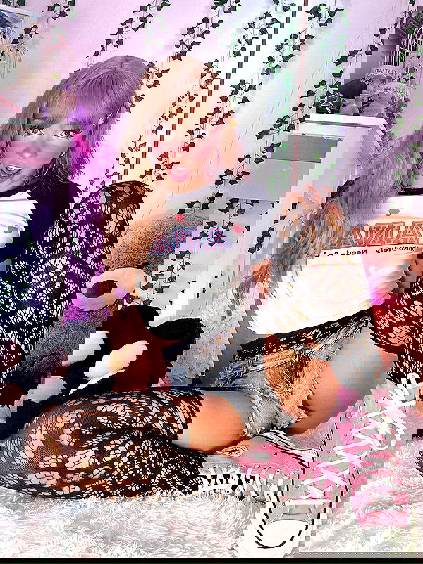 itsmiawaifuu itsmiawaifuu archive image