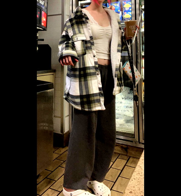danielle.mercedie instagram image archive image