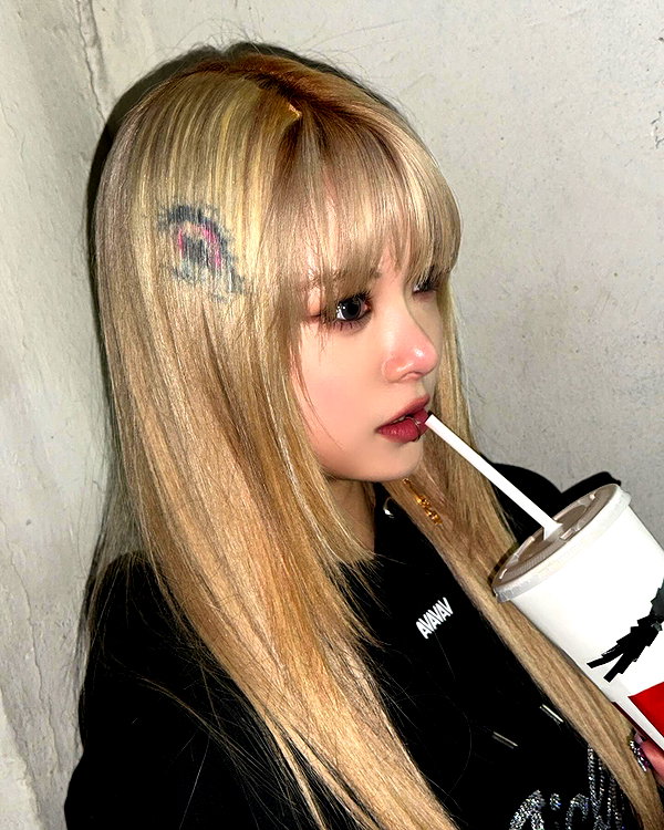 hhh.e_c.v instagram image archive image