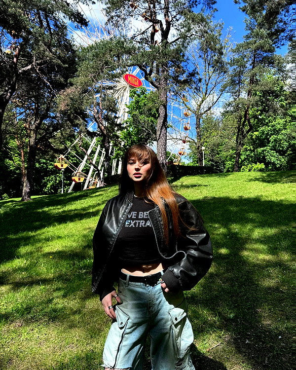 gritsa.k instagram image archive image