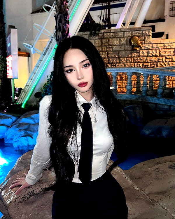 yuna_1_27 instagram image archive image