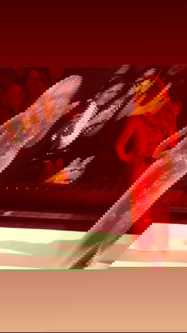 sabrinacarpenter sabrinacarpenter archive image