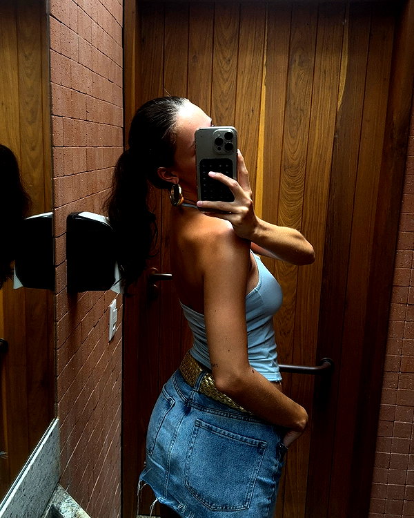 emmaaurora instagram image archive image