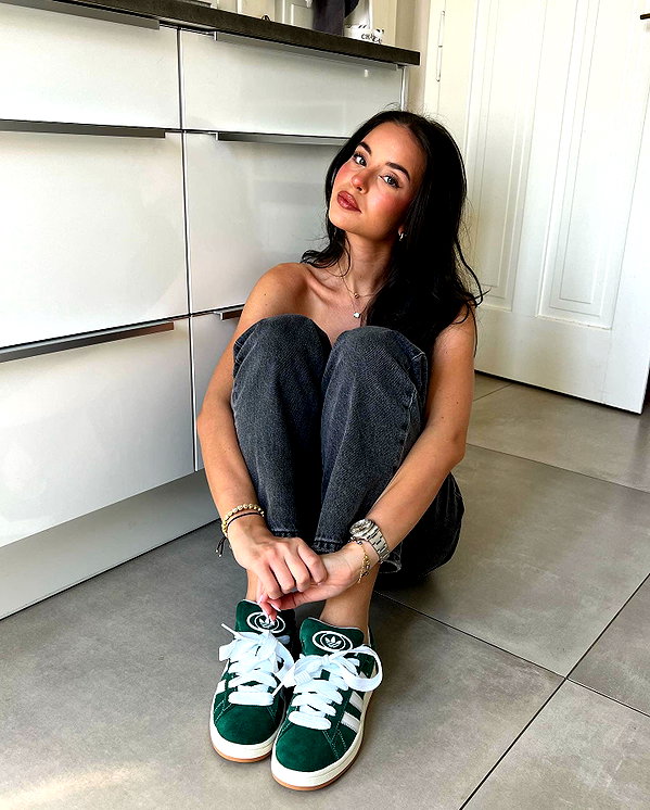 zoeliss instagram image archive image