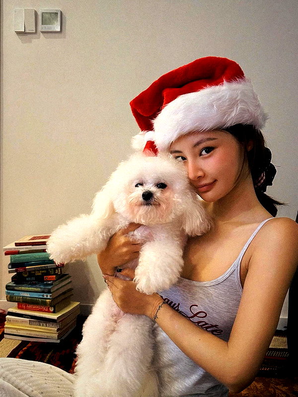 ll.lu1s instagram image archive image
