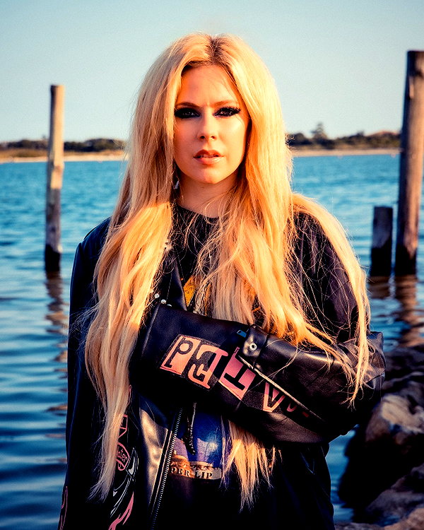 avrillavigne instagram image archive image