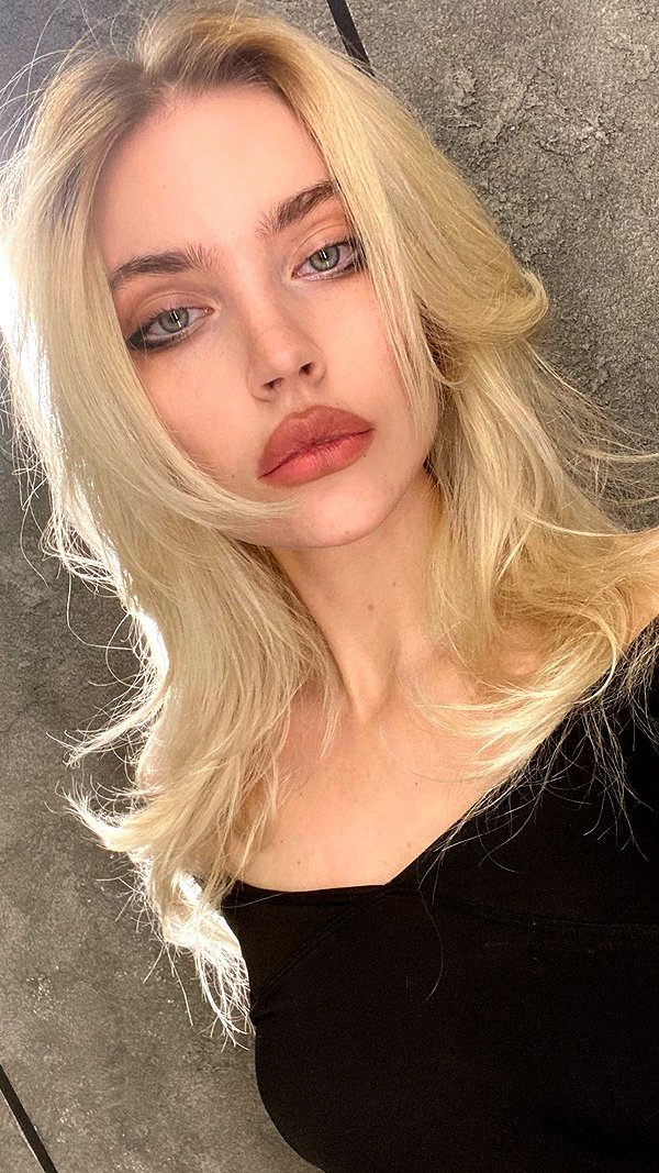 alien.hanna instagram image archive image