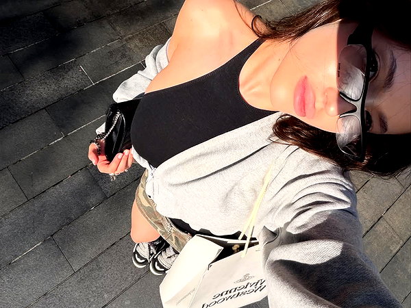 pol_cherie instagram image archive image