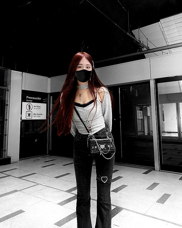 is2tian instagram image archive image