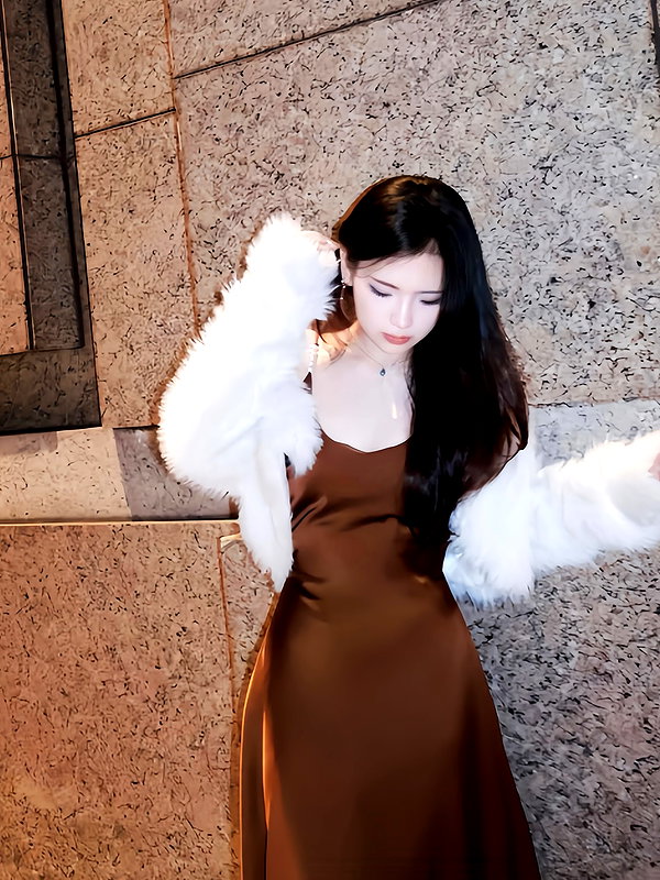 lyhythuedoxinh instagram image archive image