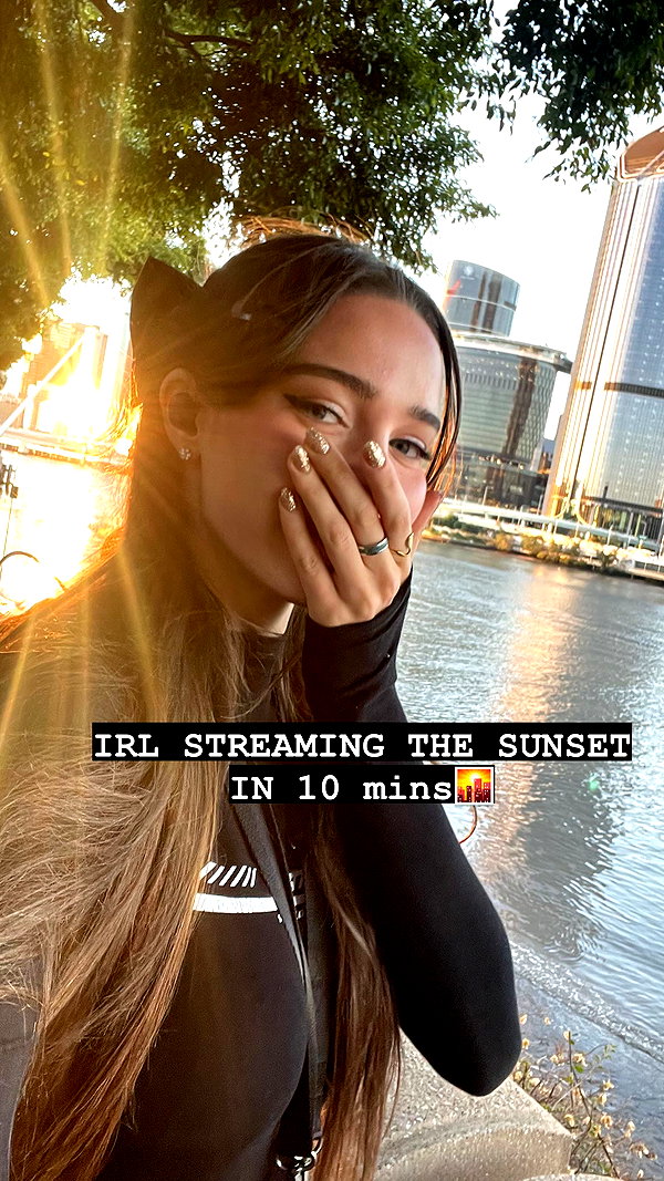 lydiavioletofficial instagram image archive image
